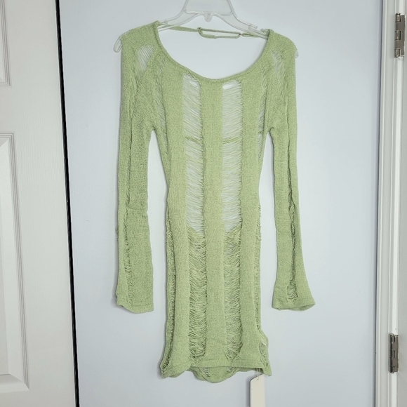 SOLD - NWT Commense Green Backless Distressed Ripped Long Sleeve Mini Dress - Picture 4 of 9